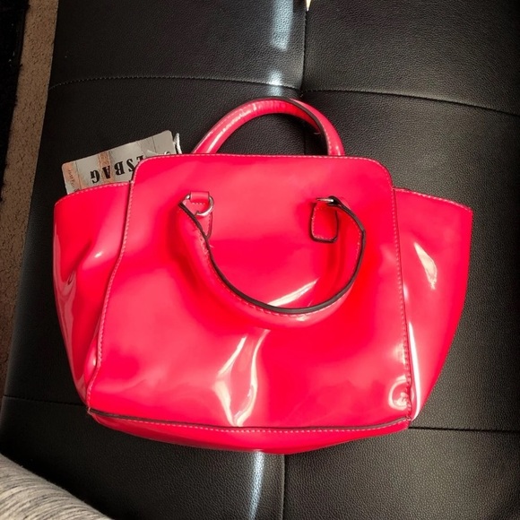 Purse . - Picture 2 of 6